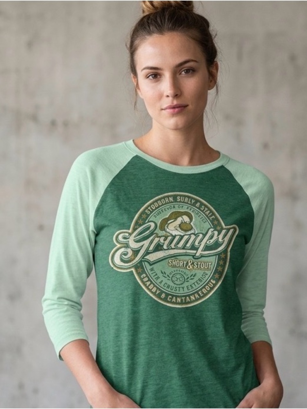 Disney Parks Grumpy Dwarf Vintage Pub Style Raglan Baseball Tee sz Large
